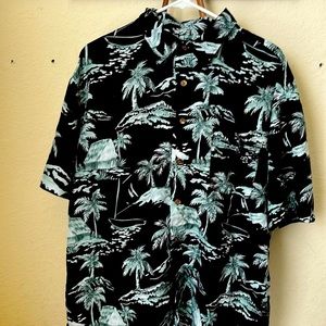 Men Hawaiian shirt